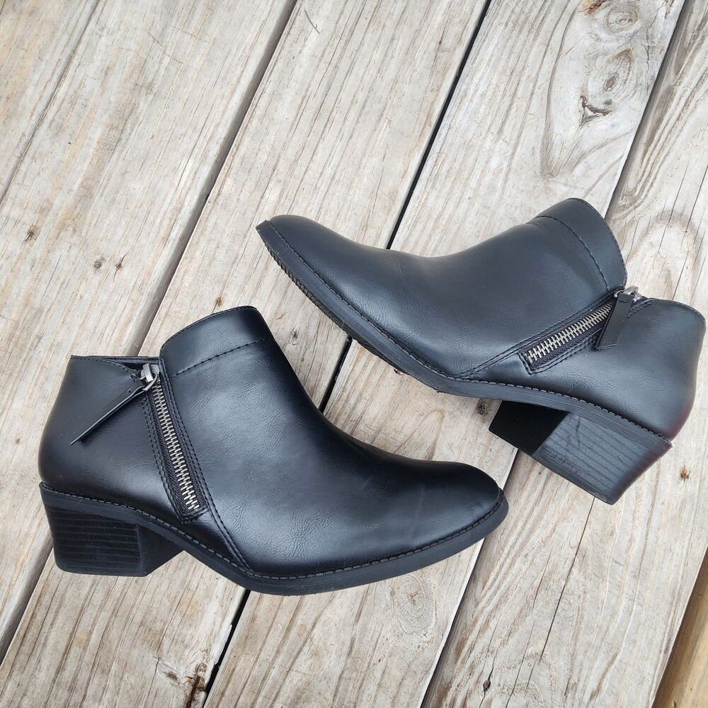 Time And Tru Womens Size 10 Black Side Zip Memory Foam Ankle Comfort Fall Boots